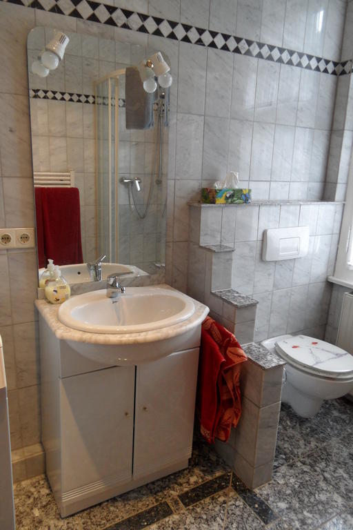 Villa Biso Solingen Habitación foto